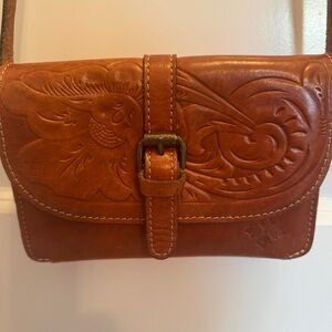 Patricia Nash small etched crossbody